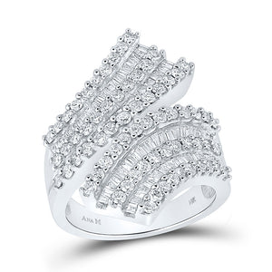 14kt White Gold Womens Round Diamond Bypass Cocktail Ring 2 Cttw